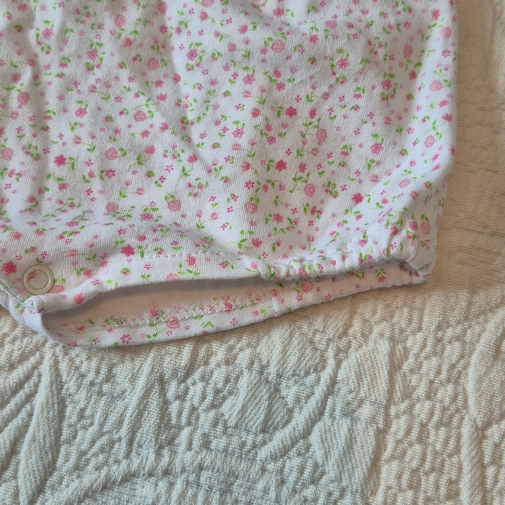 Kissy Kissy girls 3-6 months pink, green & white bubble romper tiny flowers EUC - Picture 3 of 9